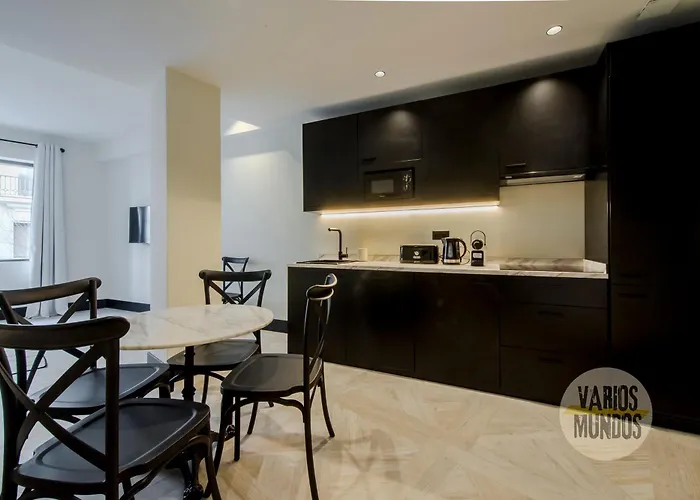 Wonderful Apt Para 7 En Preciados-Plaza Del Carmen E2